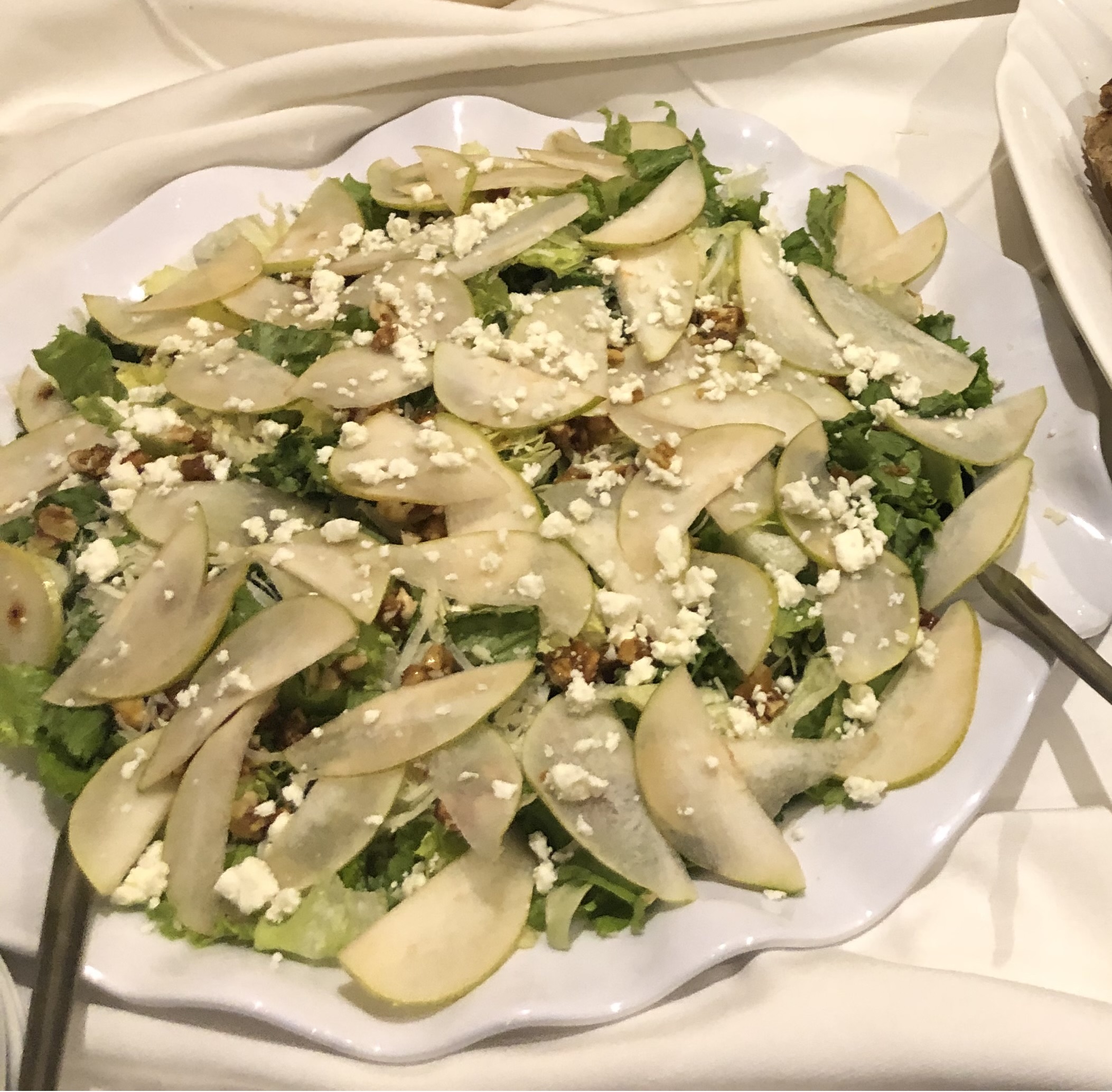 Ensalada con Peras y Nueces